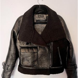 Love Token Faux Leather / Faux Shearling Moto Jacket. Black size M.  EUC